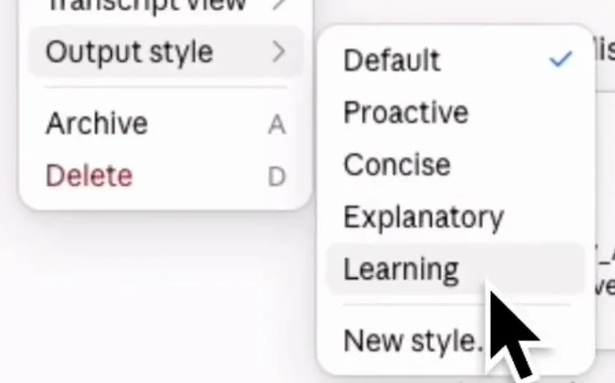 תפריט Output style עם האפשרויות Default, Proactive, Concise, Explanatory, Learning ו־New style